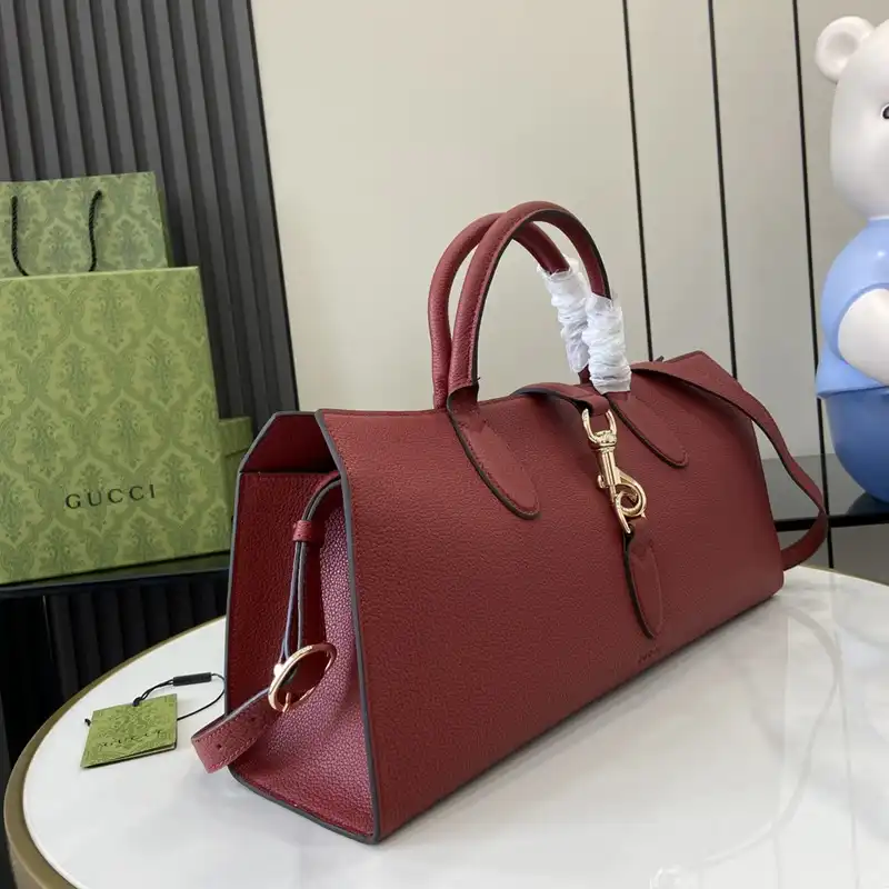 Gucci Bags 2408YA0031