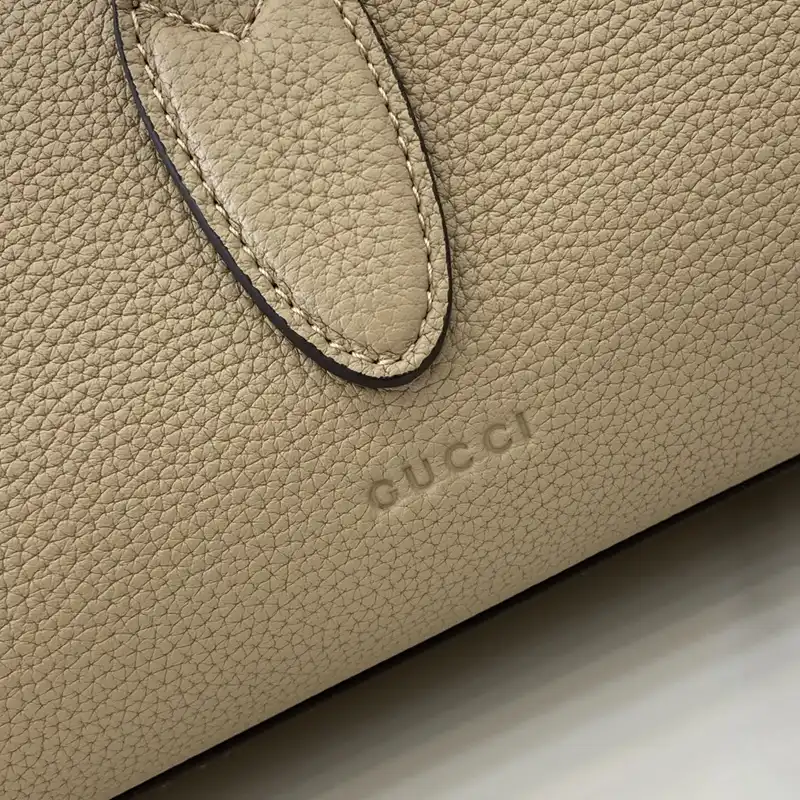 Cheap Gucci Bags 2408YA0032