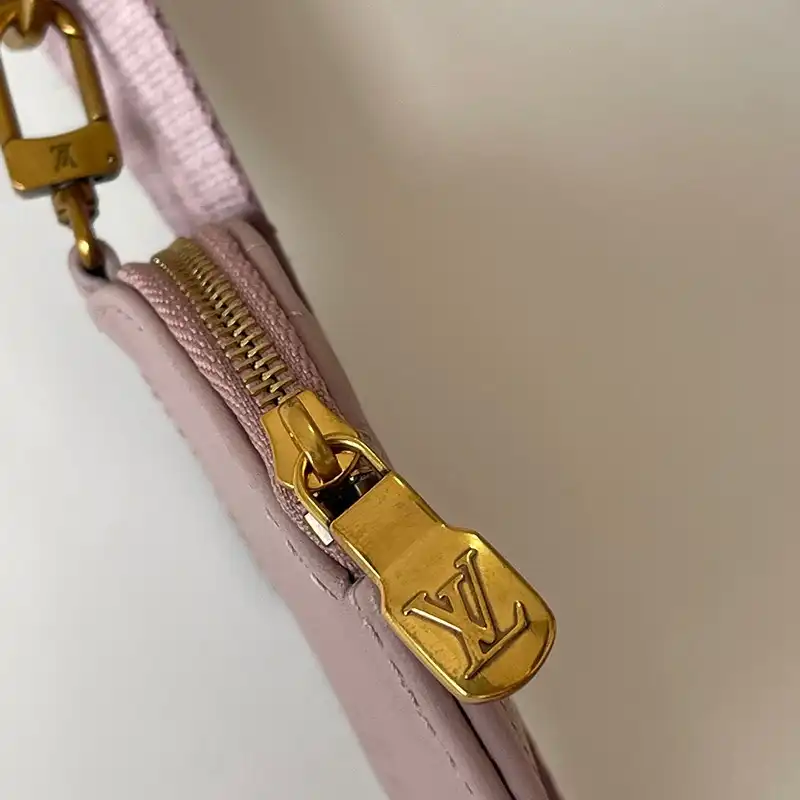 LV Bags 2408YA0096