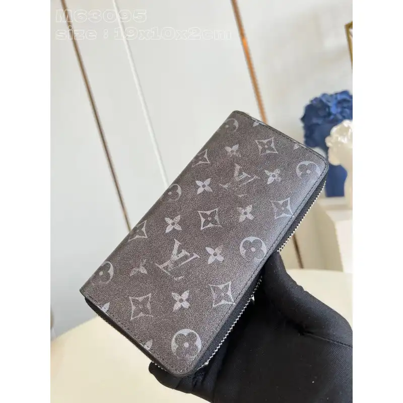 Fashionrepsfam ru LV Bags 2408YA0242