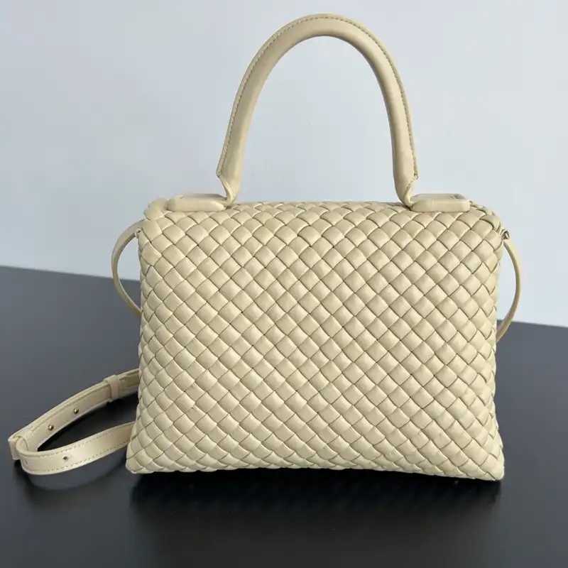 Bottega Veneta Bags 2409SF0024