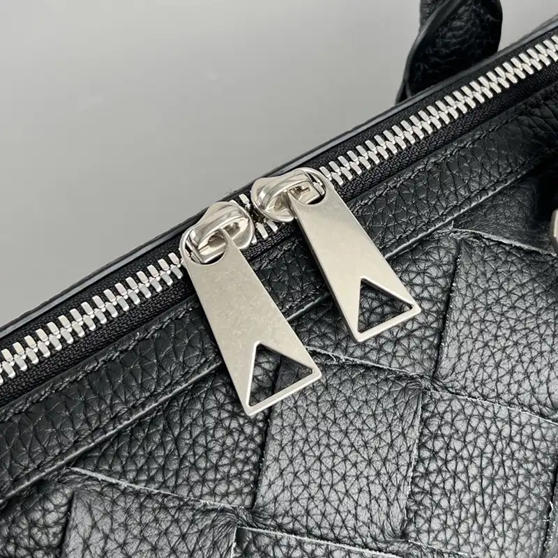 Bottega Veneta Bags 2409SF0039