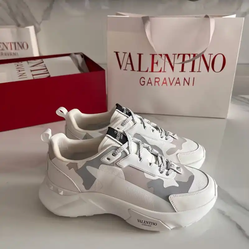 Valentino Shoes 2409PZ0091