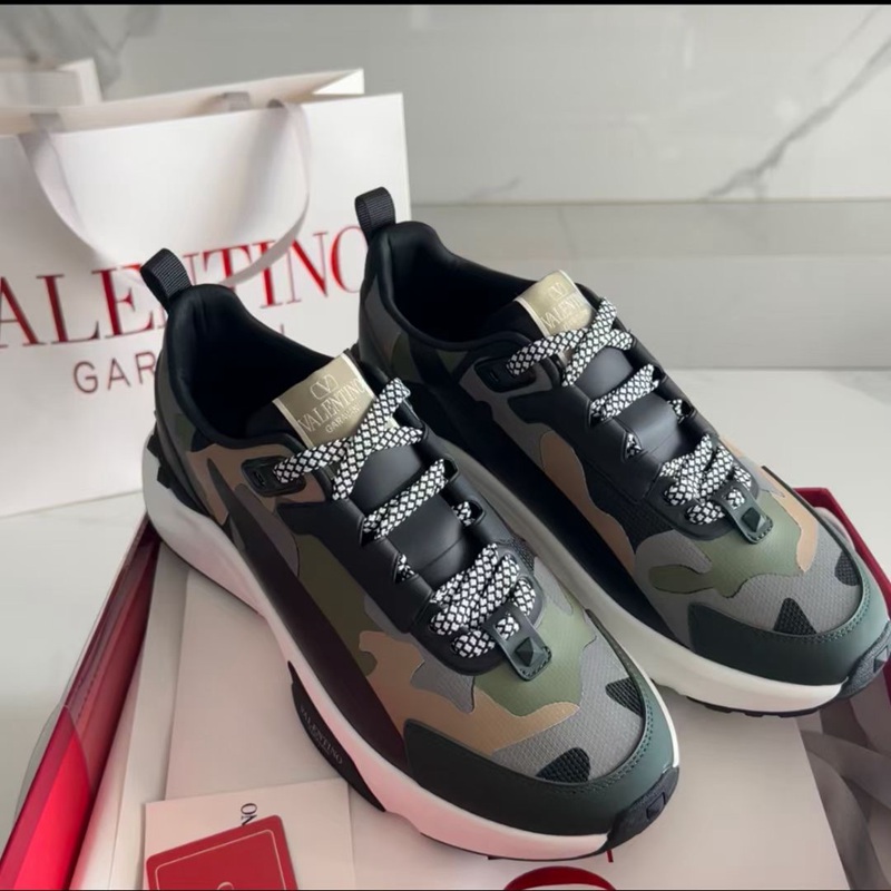 FASH Valentino Shoes 2409PZ0092