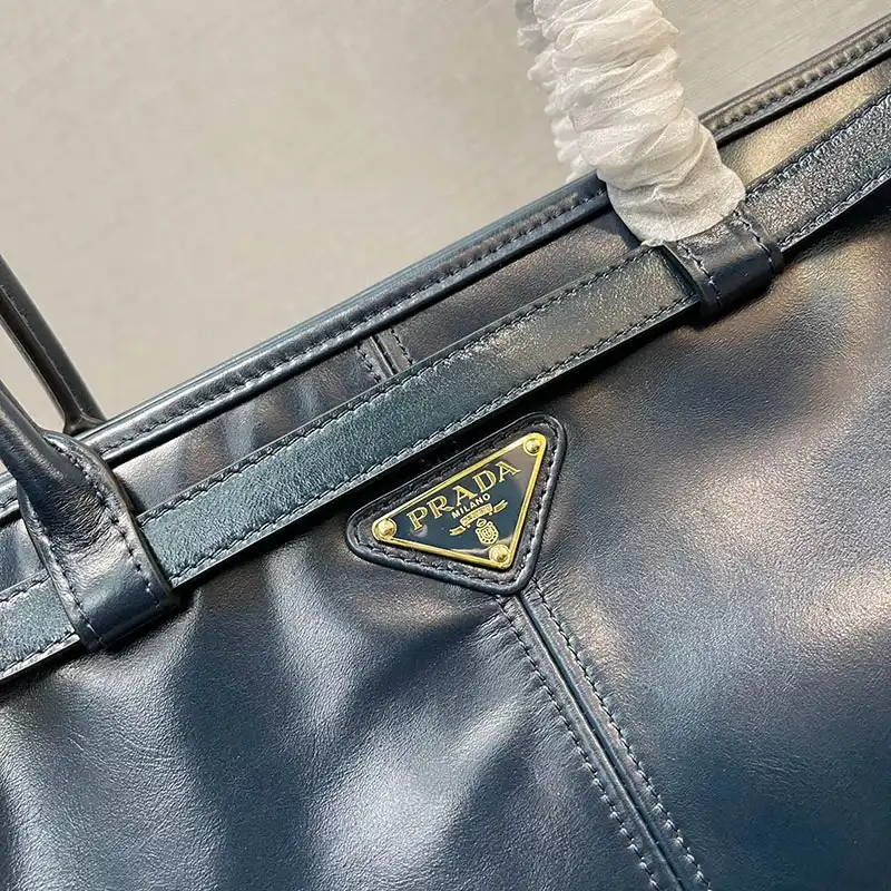 Prada Bags 2409YA0004