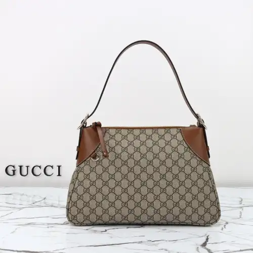 Gucci Bags 2409YA0027