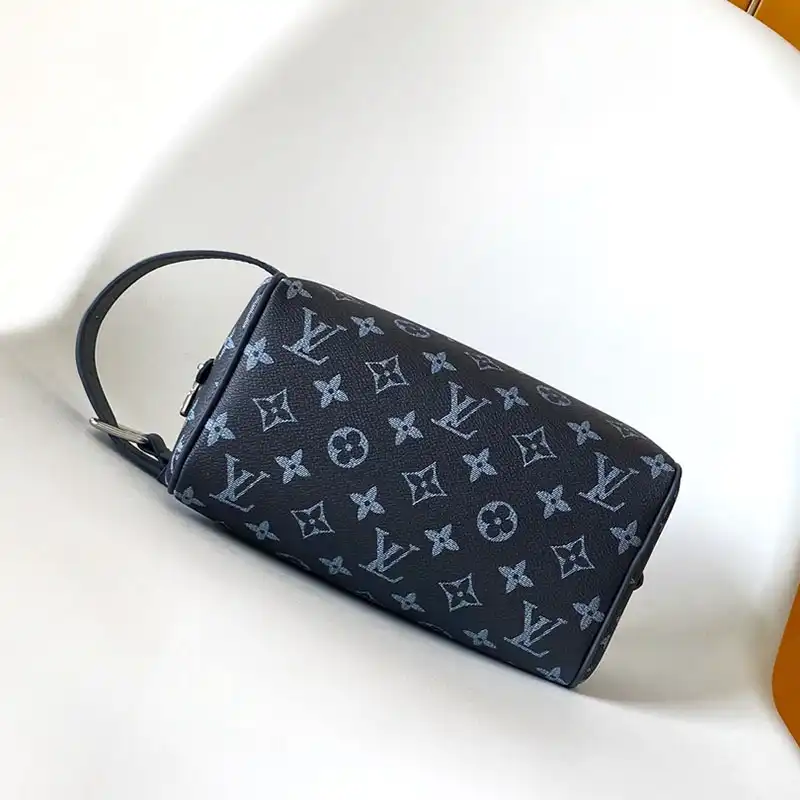 Official FashionRep LV Bags 2409YA0034