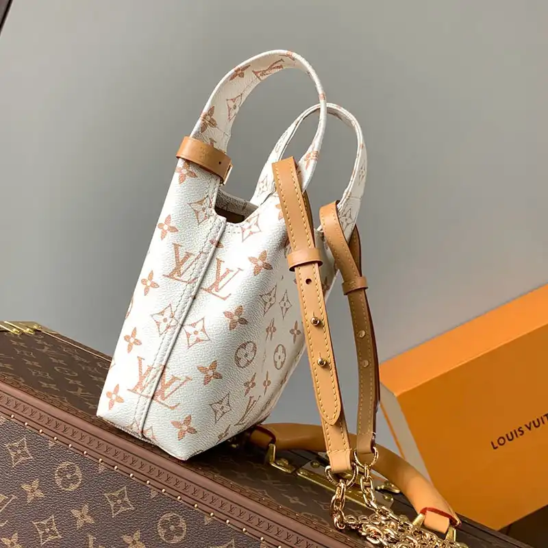 LV Bags 2409YA0063