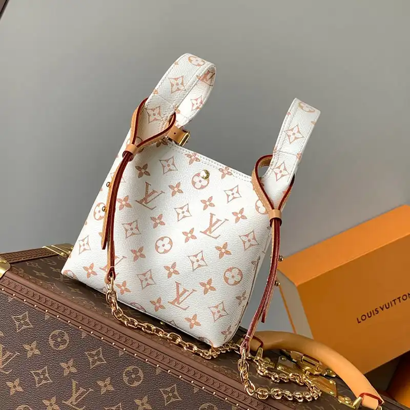 LV Bags 2409YA0063