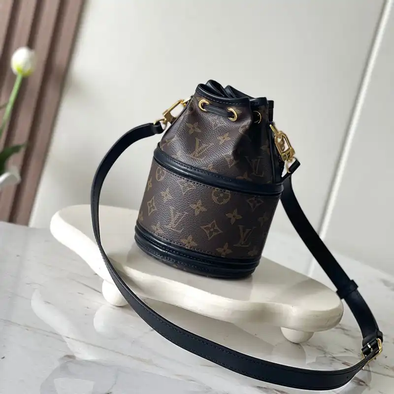 LV Bags 2409YA0095