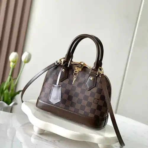 LV Bags 2409YA0101