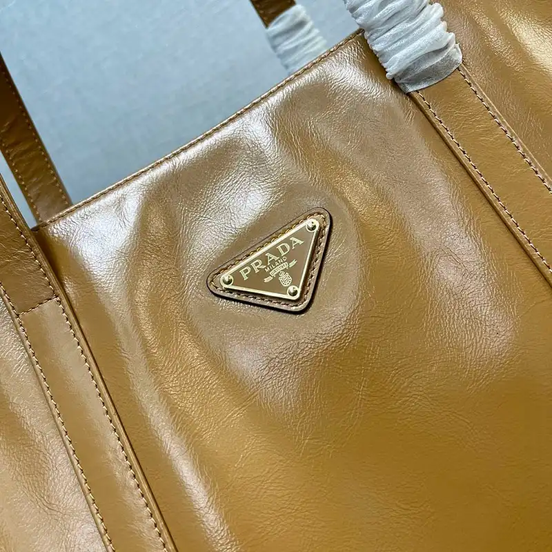 Prada Bags 2409YA0126