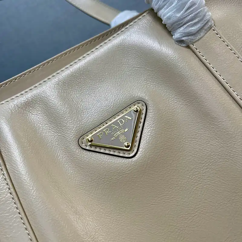 Prada Bags 2409YA0128