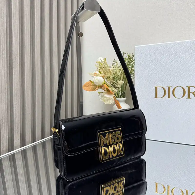 Dio Bags 2409YA0170