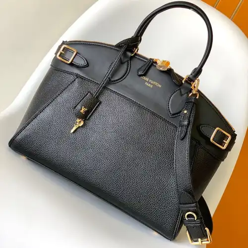 LV Bags 2409YA0201