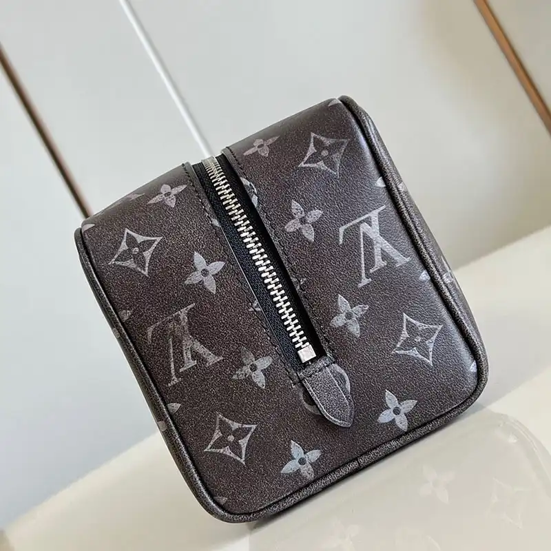 LV Bags 2409YA0210