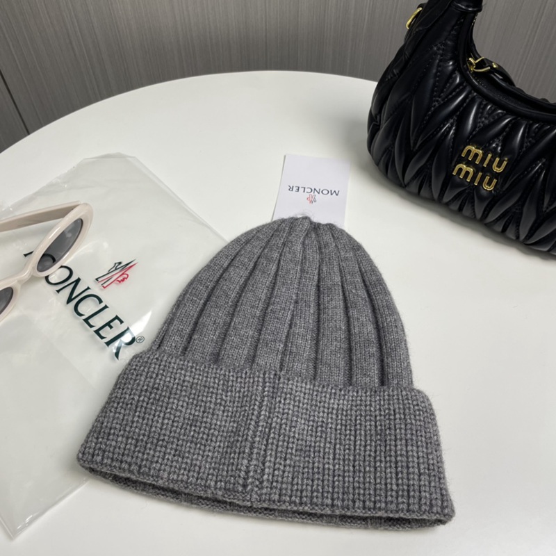 FASH Free Gifts For US$120 Free Hat 2410PR0008