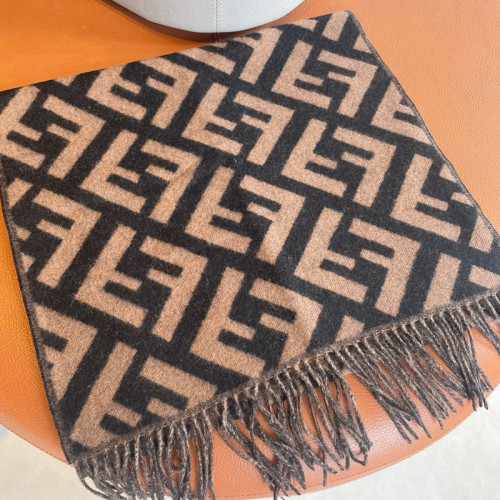 FASH Free Gifts For US$240 Free Scarf 2410PR0041