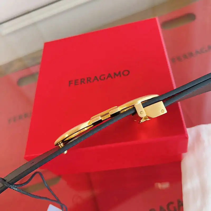 FASH SaLOUIS VUITTONatore Ferragamo Belts 2410XF0029