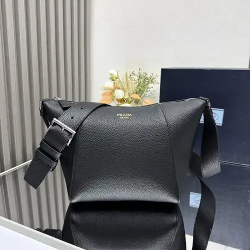 Fashionrep Prada Bags 2410YA0008