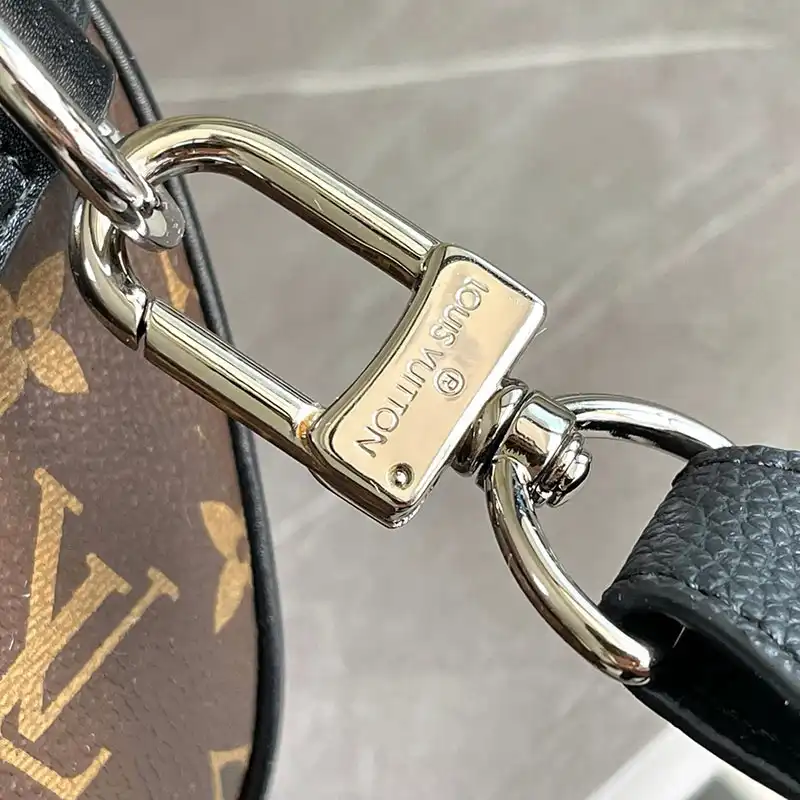 LV Bags 2410YA0026