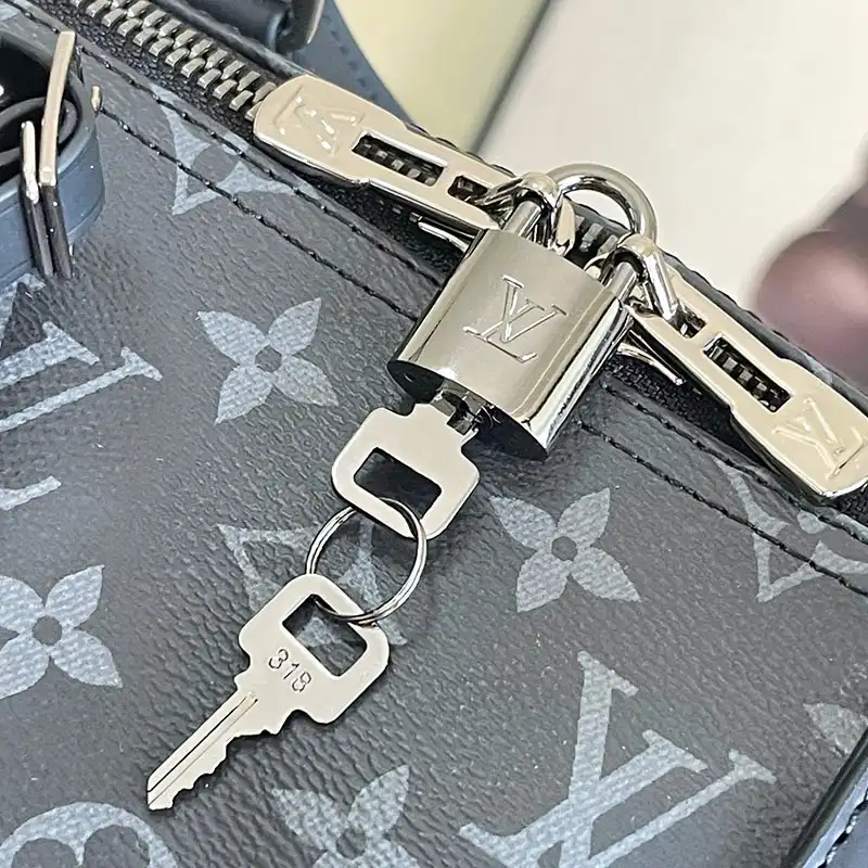 LV Bags 2410YA0031