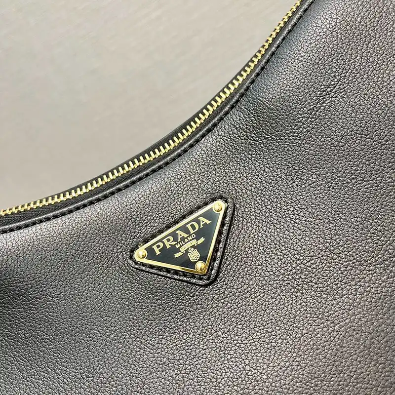 Fashionrep Prada Bags 2410YA0093