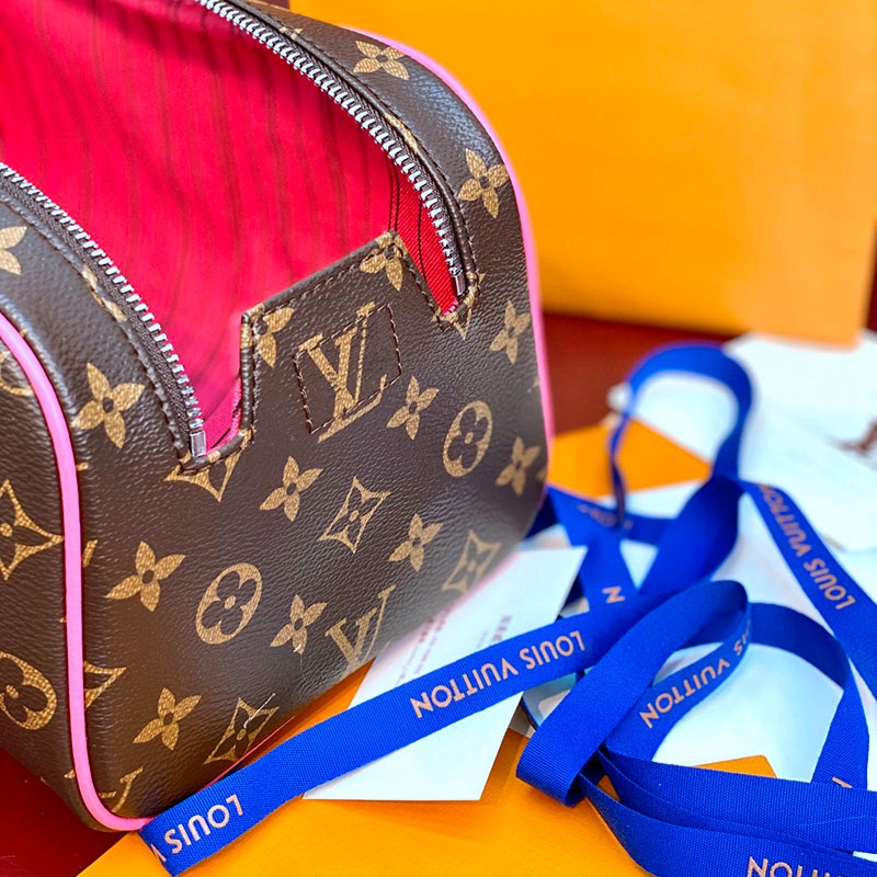 FASH LOUIS VUITTON Bags 2410YA0131