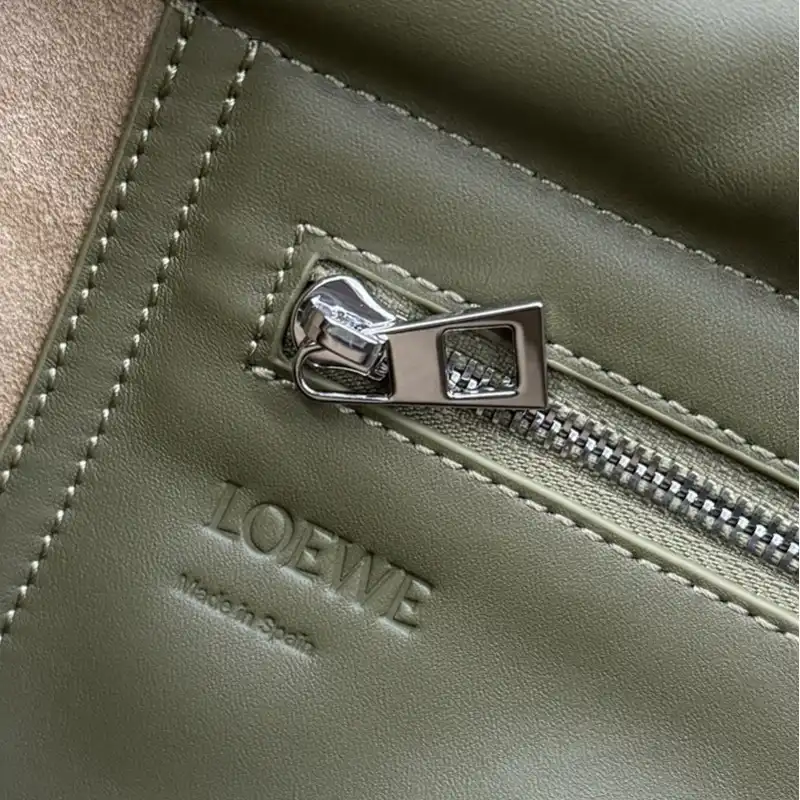 Cheap Loewe Bags 2410YA0149