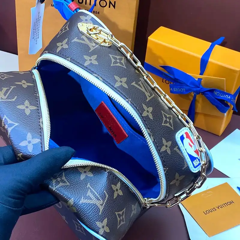 Fashionrepsfam ru LV Bags 2410YA0164