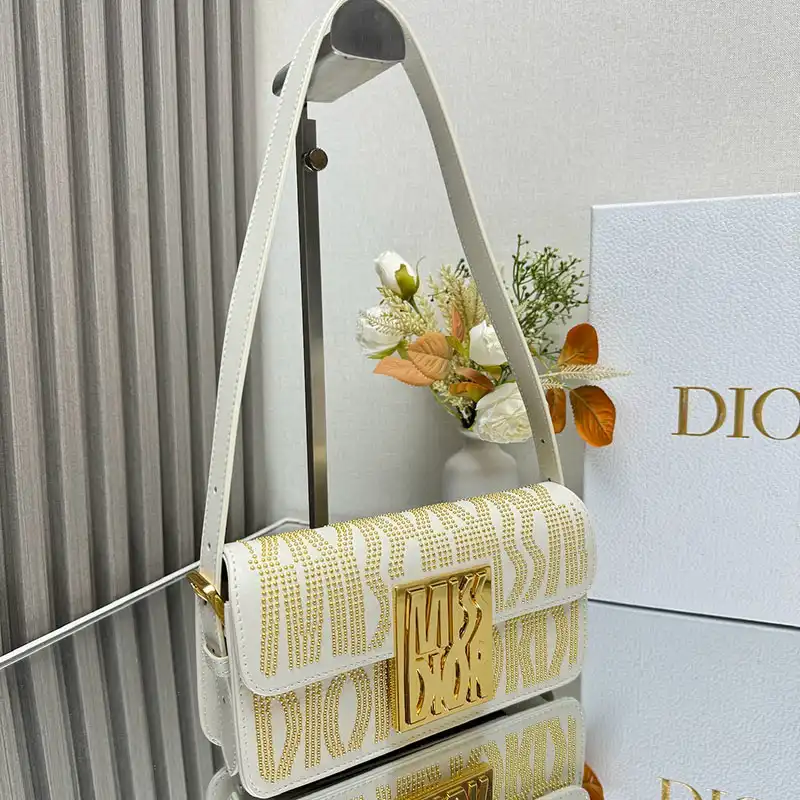 Dio Bags 2410YA0167