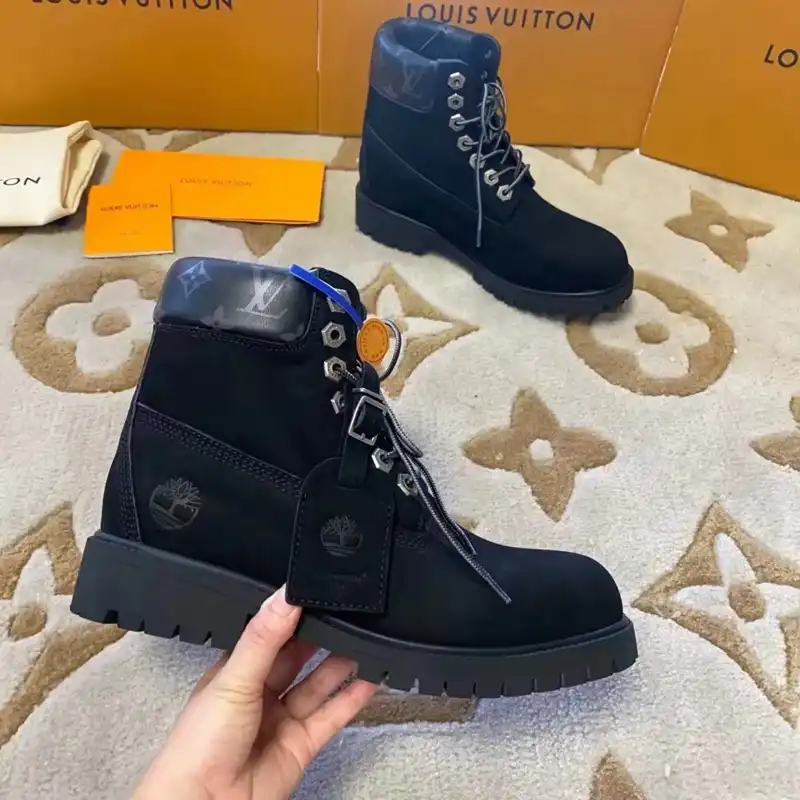 Fashionrepsfam ru LV Shoes 2410SH0149