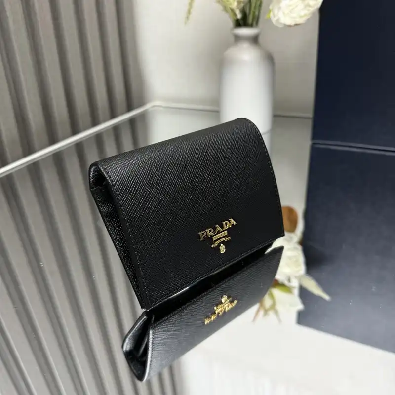 Prada Bags 2411YA0001