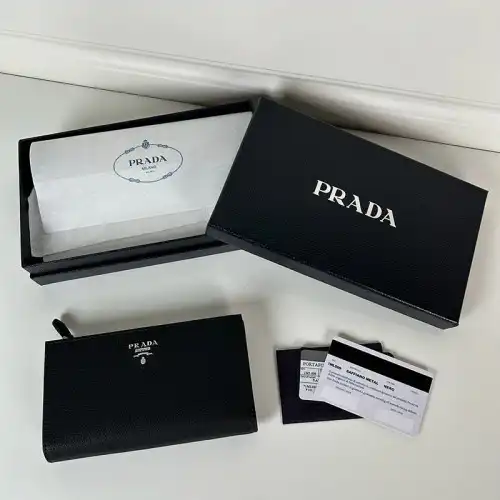 Prada Bags 2411YA0009