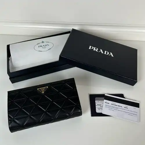 Prada Bags 2411YA0012