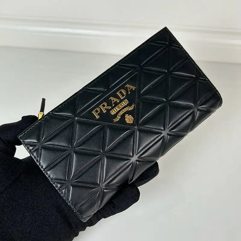 Prada Bags 2411YA0013