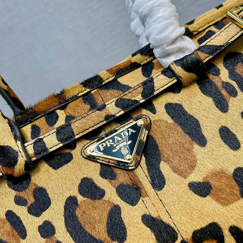 FASH Prada Bags 2411YA0021