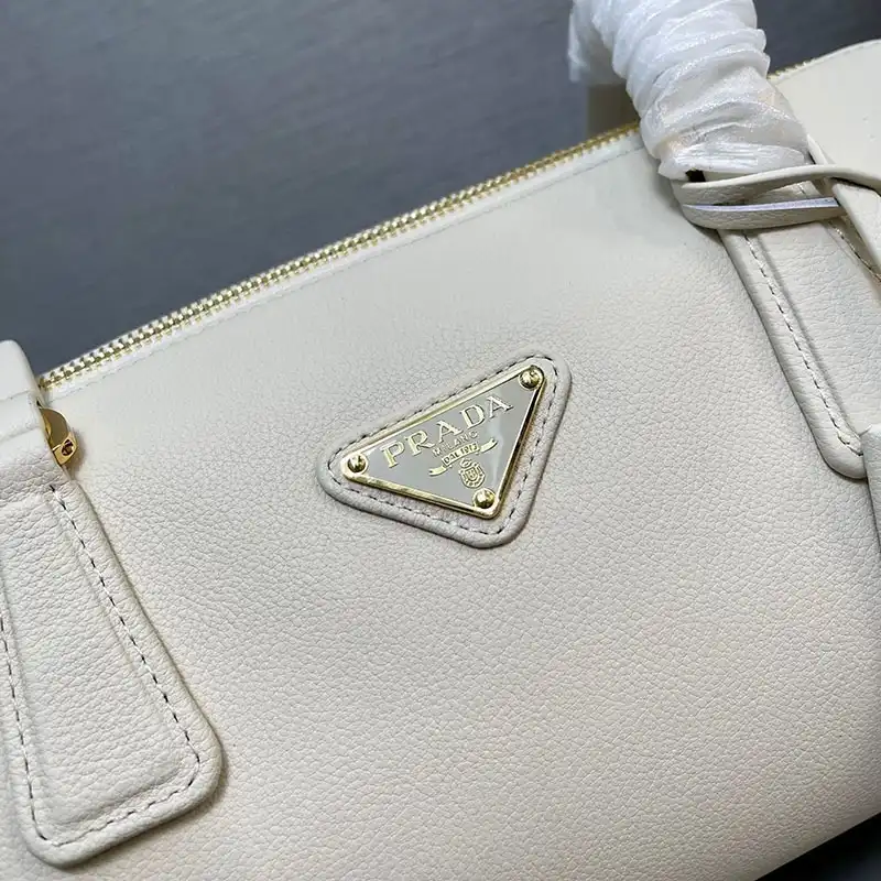 Prada Bags 2411YA0069