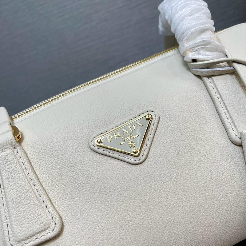 FASH Prada Bags 2411YA0110