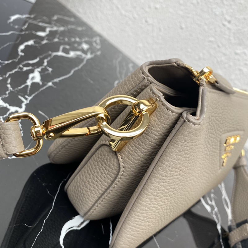 FASH Prada Bags 2411YA0111