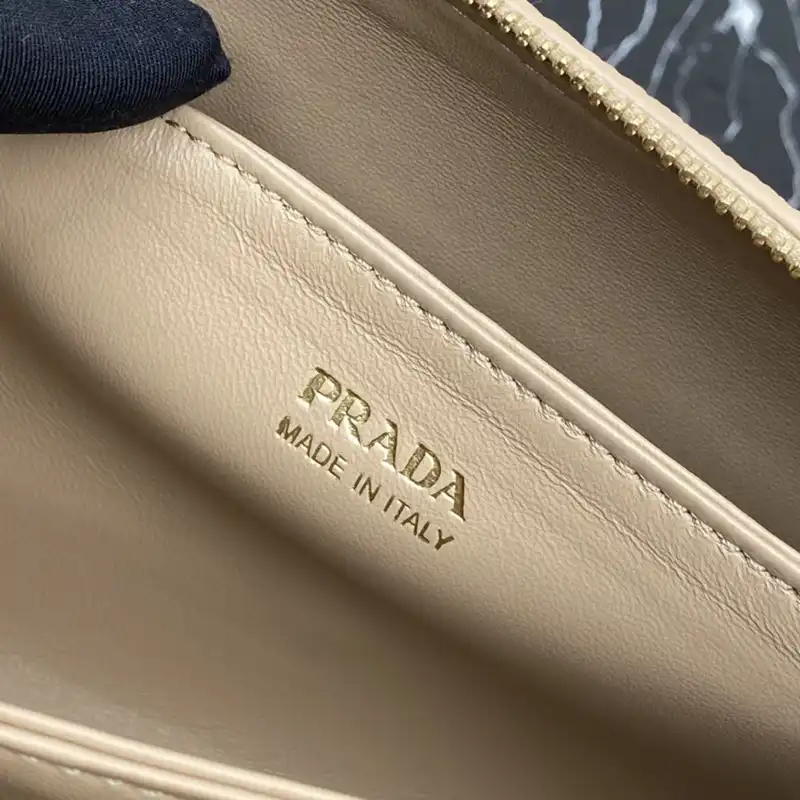 Prada Bags 2411YA0114