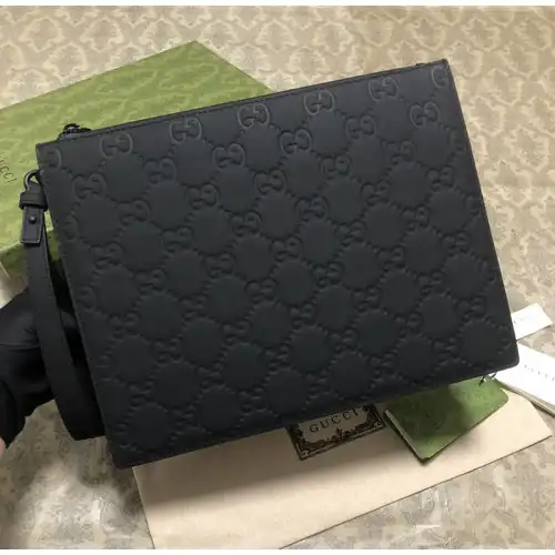 Gucci Bags 2411YA0138