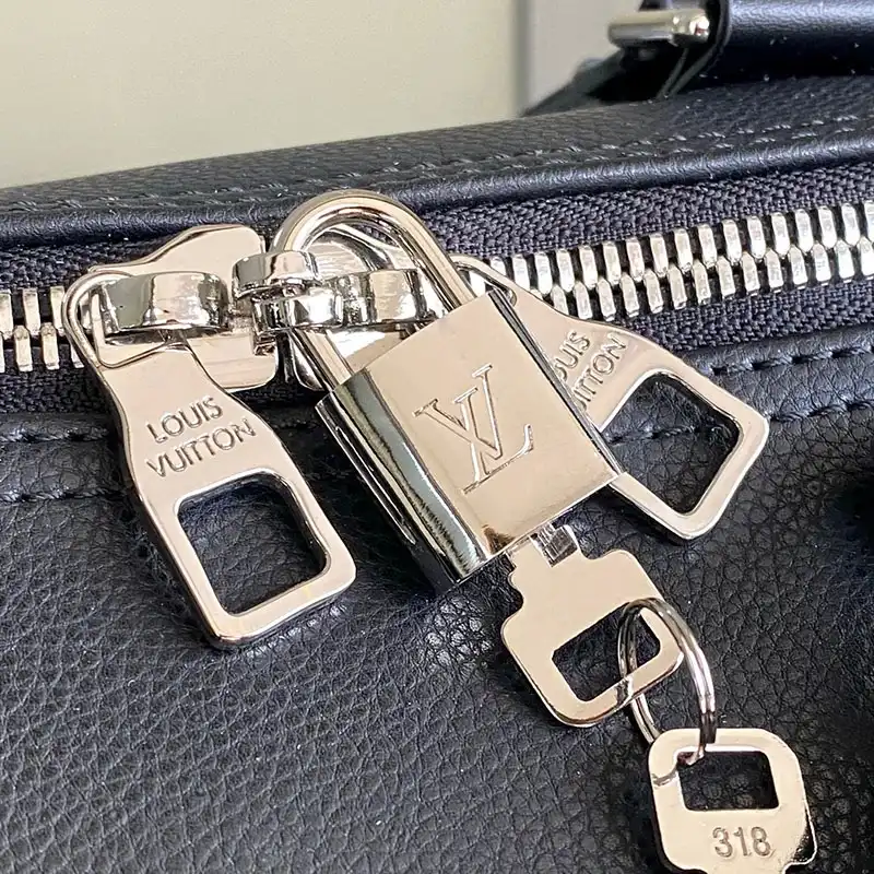 LV Bags 2411YA0153