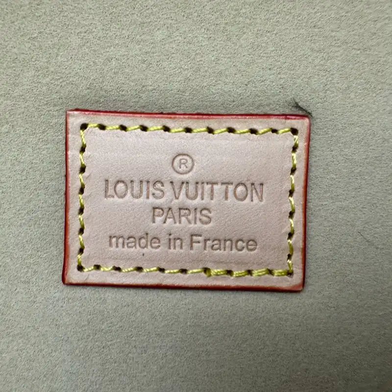 LV Bags 2411YA0172