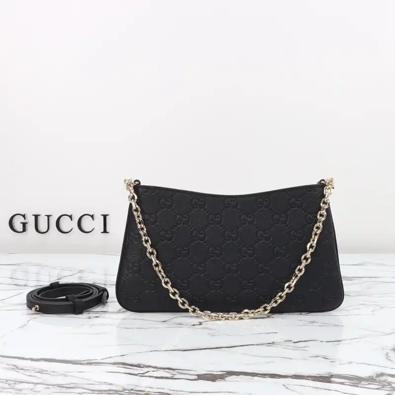 Gucci Bags 2411YA0192