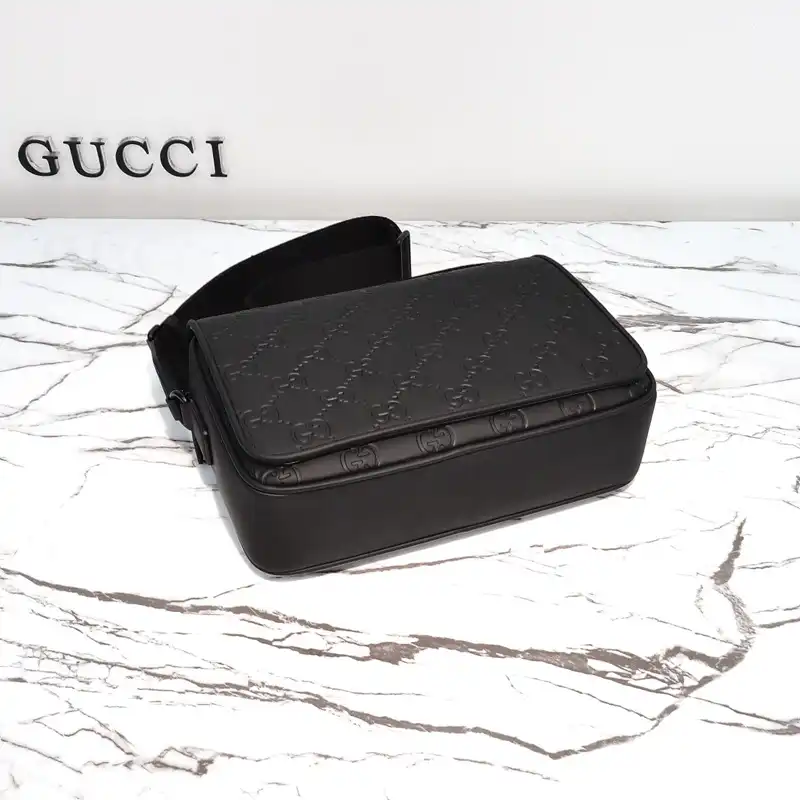 Gucci Bags 2411YA0201