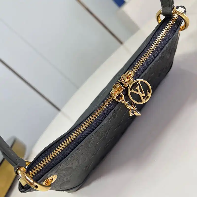 LV Bags 2411YA0217