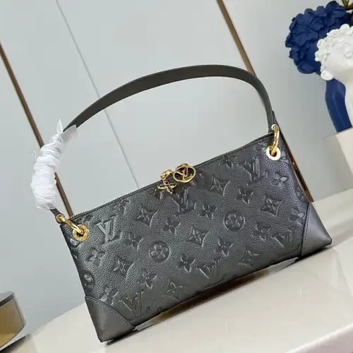 LV Bags 2411YA0217