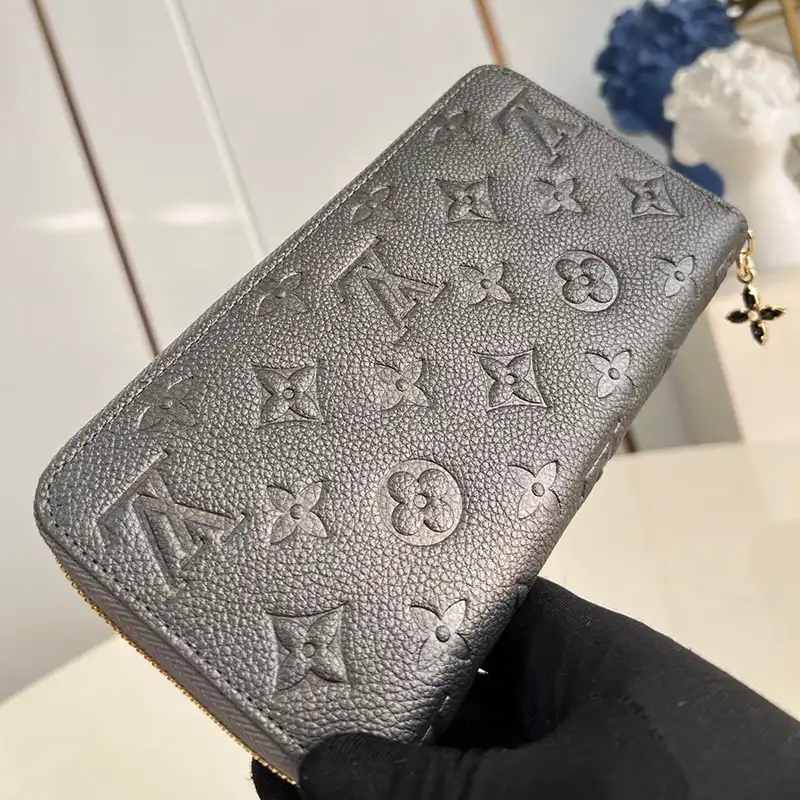 LV Bags 2411YA0218