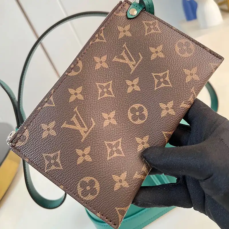 LV Bags 2411YA0268